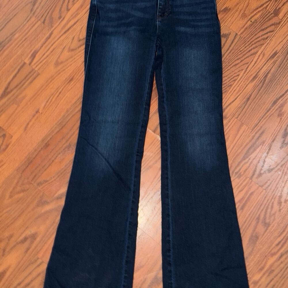 White House Black Market Flared Jeans Mid Rise Size 0